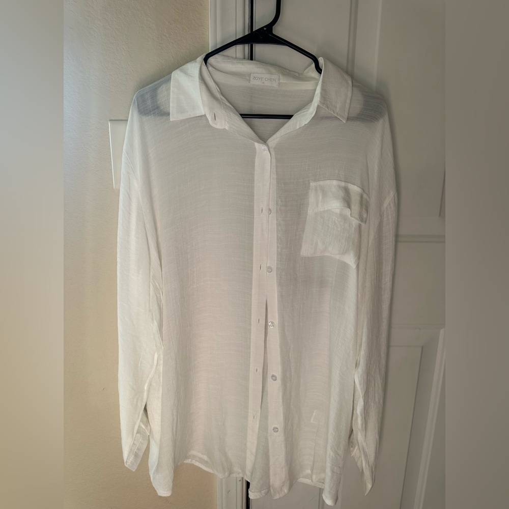 White button up shirt with collar🤍